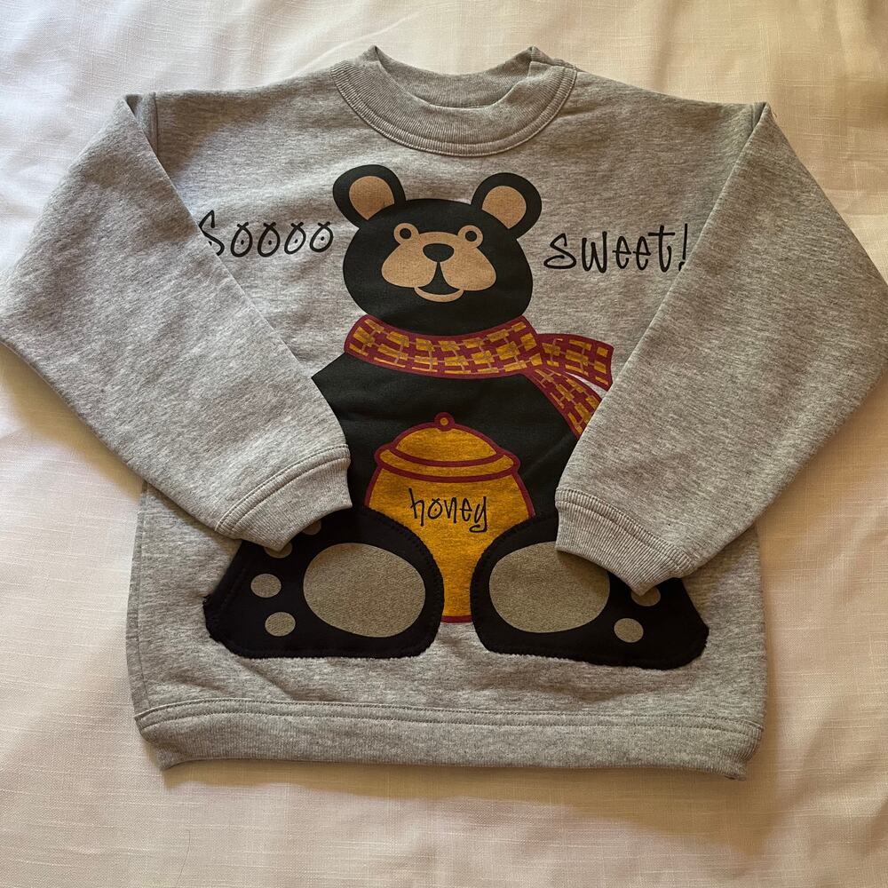 Kids Crew Neck Sweater unisex- for boys and girls - Size Small